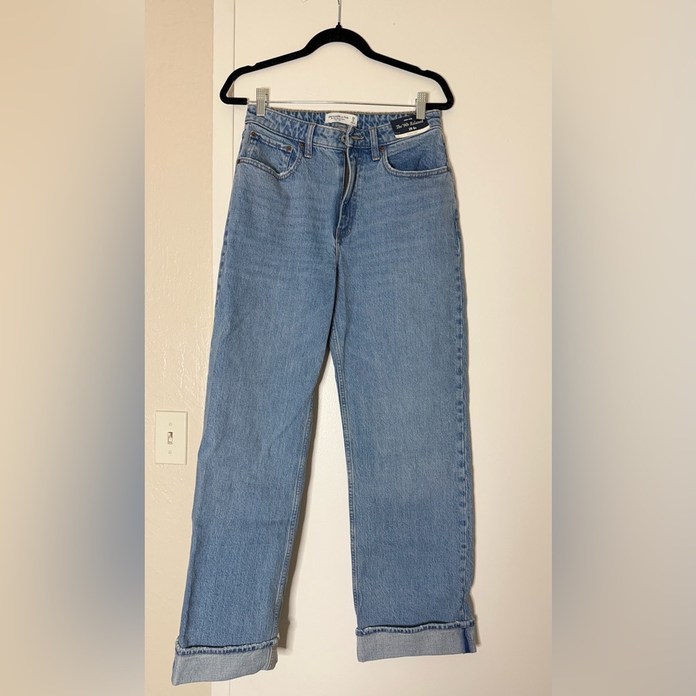 Abercrombie Curve Love Jeans - Picture 6 of 6